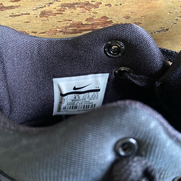 Nike Kevin Durant edition sneakers - Picture 6 of 6